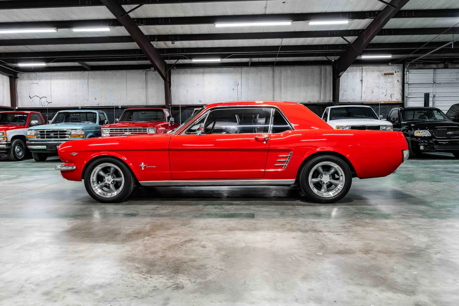 1966-Ford-Mustang-Candy Apple Red-6F07A202617-34.jpg
